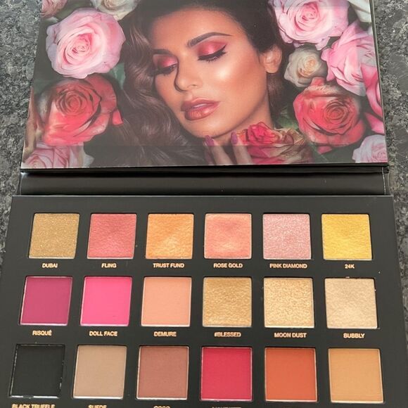 Huda Rose Gold Remastered Eyeshadow Palette revised collection necessary colors - Picture 7 of 10